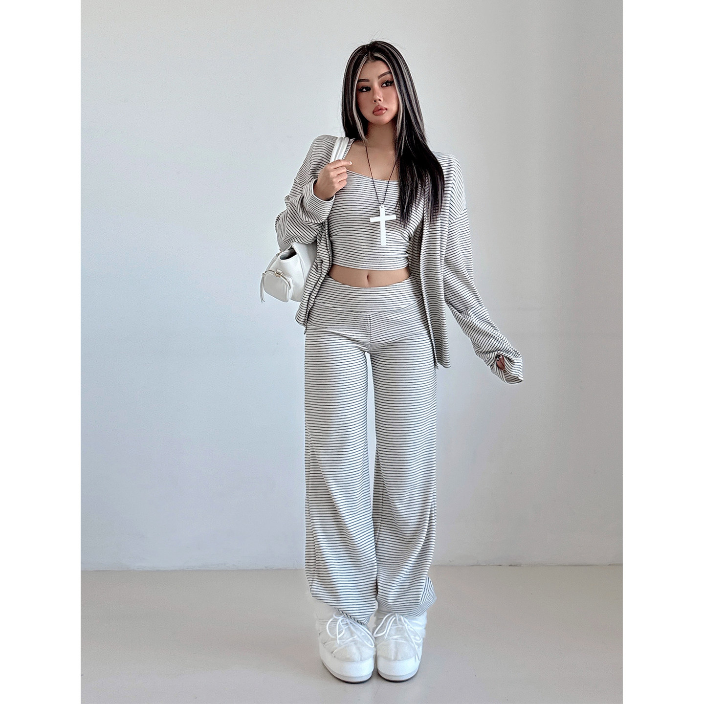 liviahome 必入款~美式简约条纹开衫套装女长袖休闲显瘦宽松3件套
