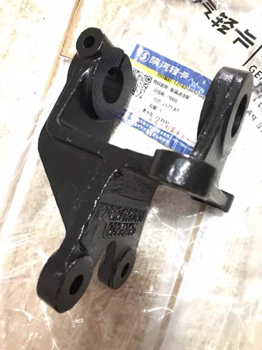 陕汽轻卡德龙K3000前簧安装支架陕汽轻卡K3000钢板前安装支架原厂
