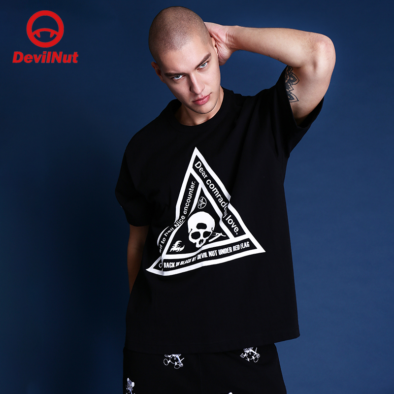 恶魔休闲圆领T恤男女同款