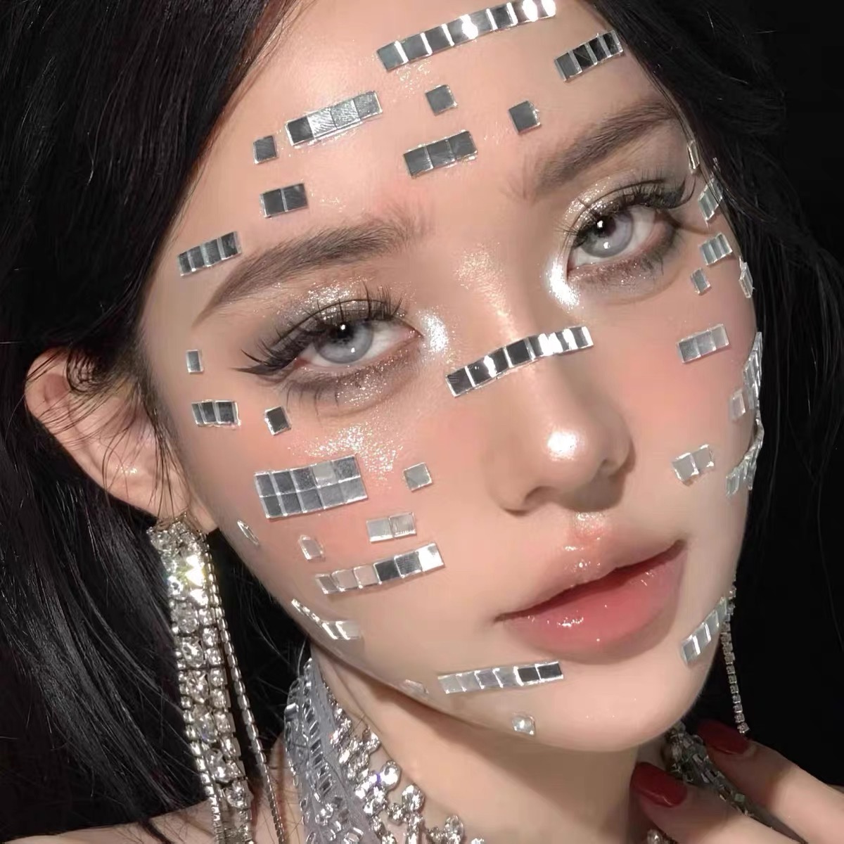 镜面脸贴未来感妆造马赛克AI贴纸