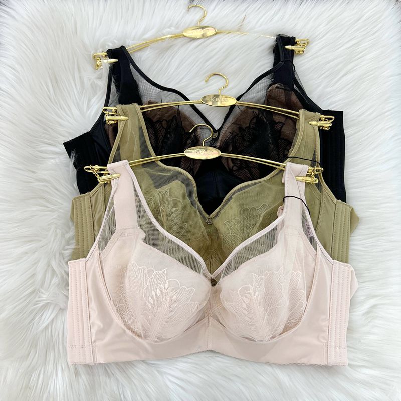 纤姿蒂乳神杯聚拢无钢圈性感舒适大胸显小兔耳乳垫性感内衣三代m6