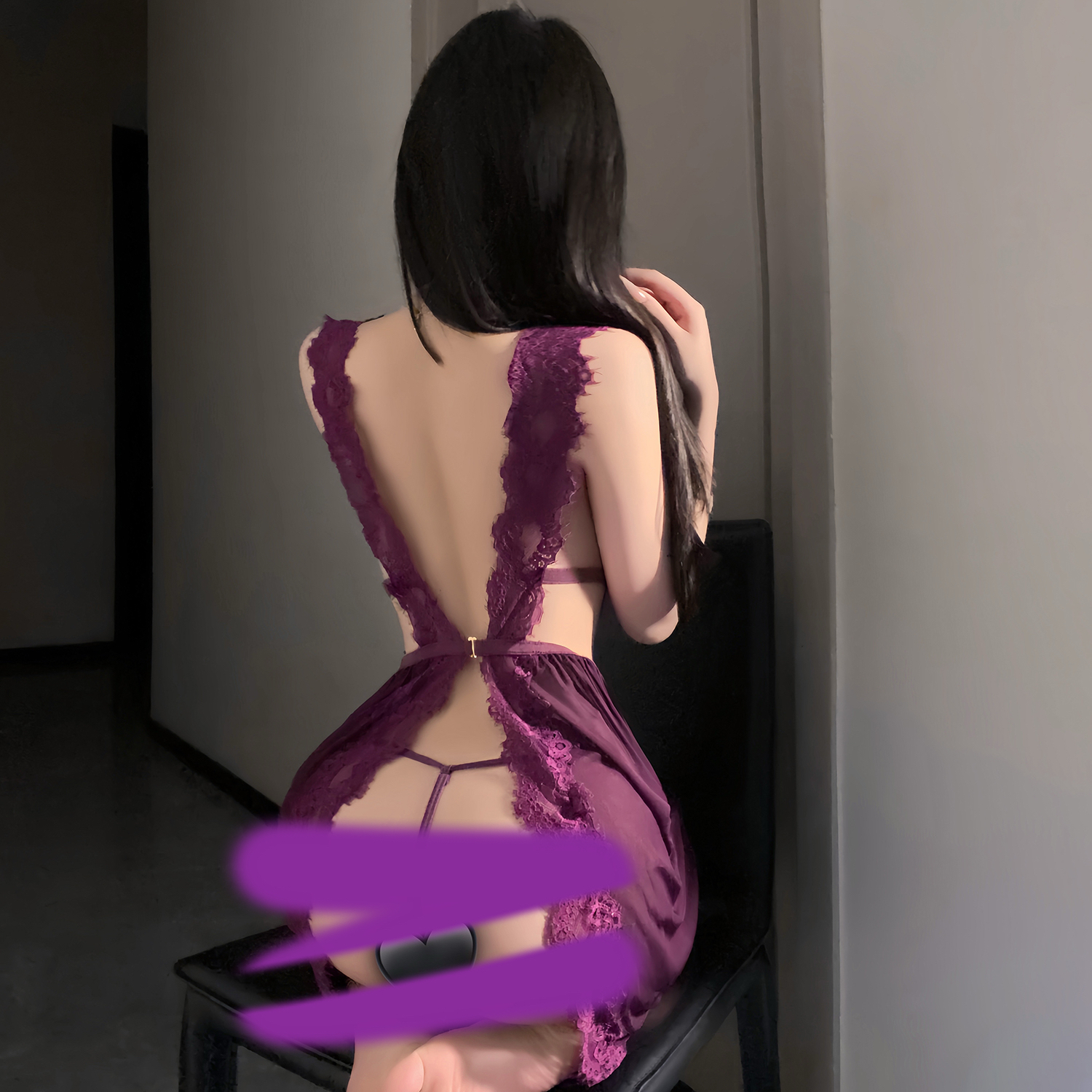 姐姐的腰~性感后背蕾丝紫色睡裙