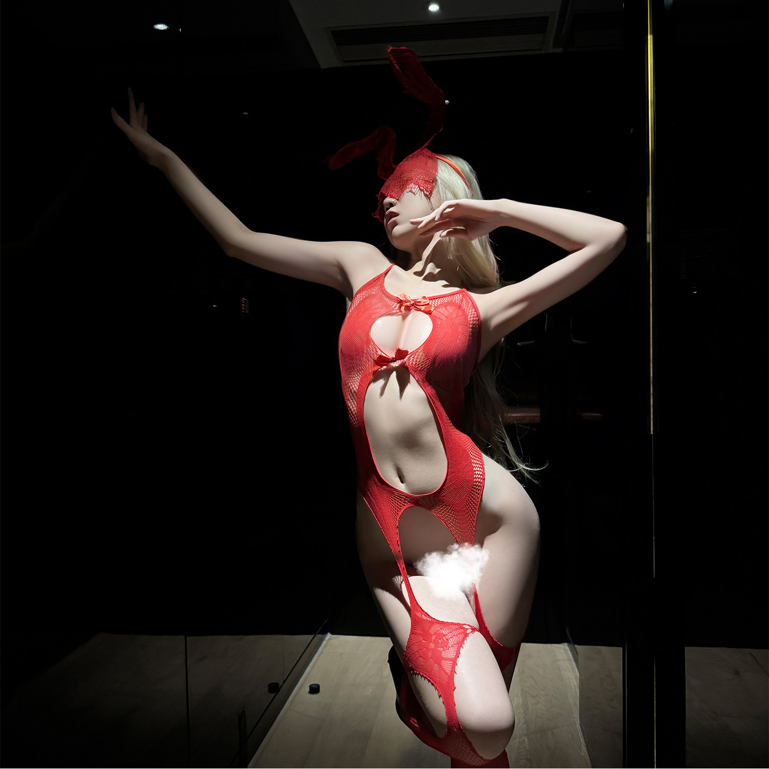 速攻爱意*缕空透视露胸吊带连身网衣性感免脱渔网袜情调连体衣女