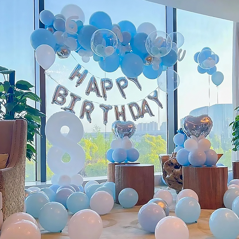 酒店包厢生日装饰气球布置