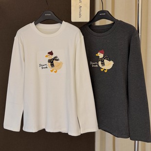 高端欧货冬季新款圆领卡通围脖小鸭子刺绣字母磨毛打底T恤女上衣