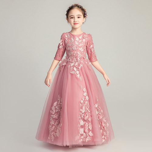 蓬蓬纱裙小花童模特走秀晚礼服