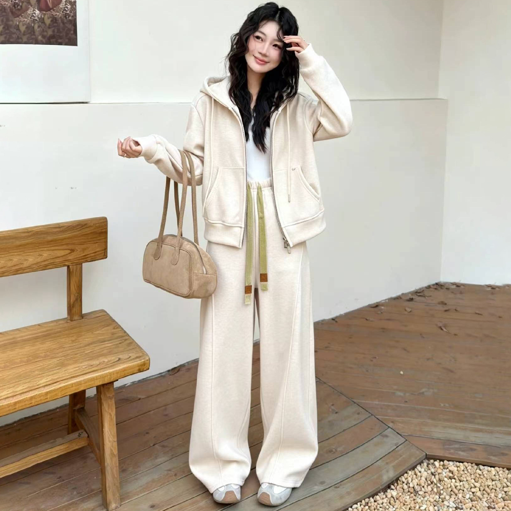连帽拉链外套直筒长裤两件套女冬