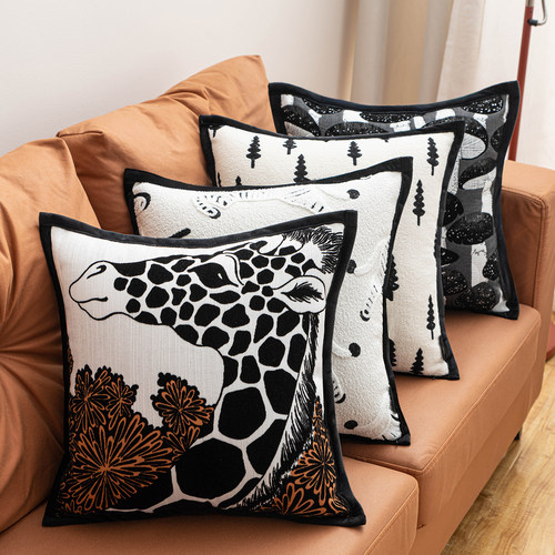 2026新款轻奢简约复古黑色抱枕靠垫沙发客厅高级感靠枕大靠背垫罩