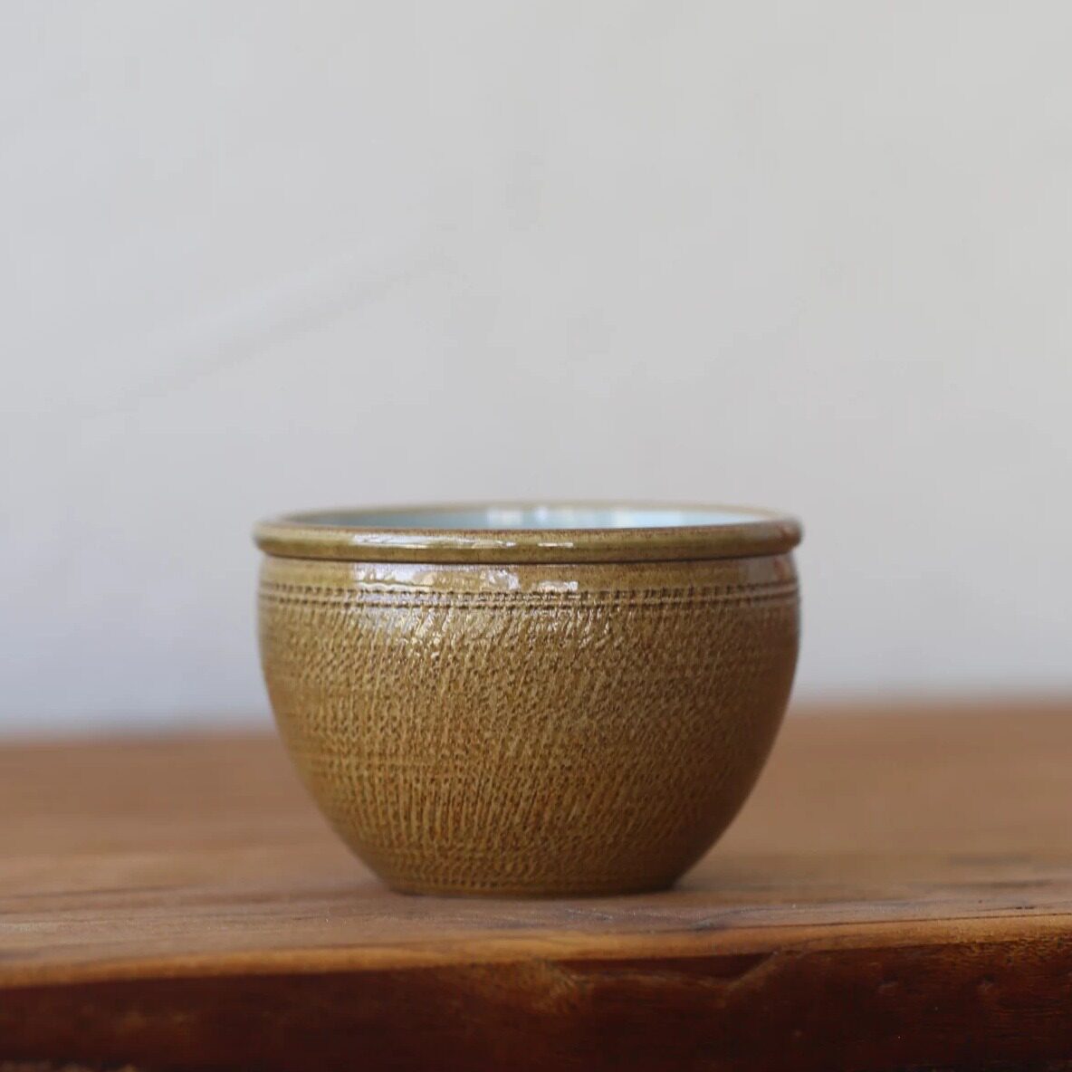 龙泉黄灿纯手工青瓷茶杯单色釉中古风复古茶具礼盒装觅秋风水缸杯