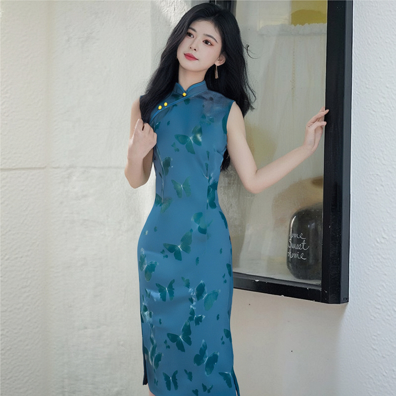 新中式珍珠扣文艺复古民国风无袖蓝色蝴蝶旗袍年轻少女长款连衣裙
