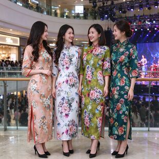 春秋女士长款旗袍七分袖风景印花  演出服国风改良修身连衣裙