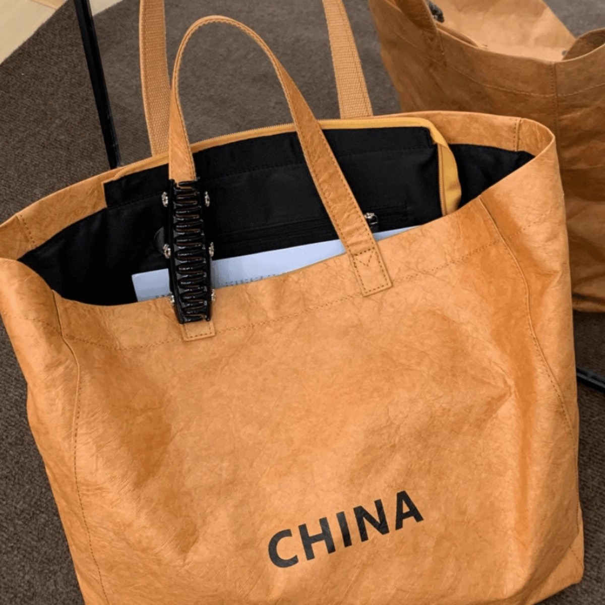 韩系ins时尚简约大容量小众手提单肩防水拉链旅行包单肩通勤软面