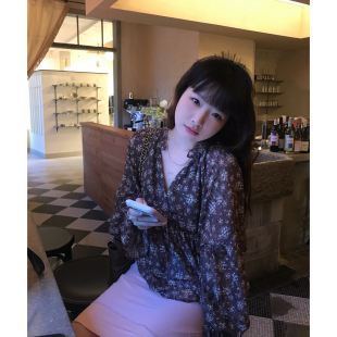 浪漫荷叶边慵懒风显瘦透气柔纱衬衫 奶棕紫风铃 温柔 一只豌豆