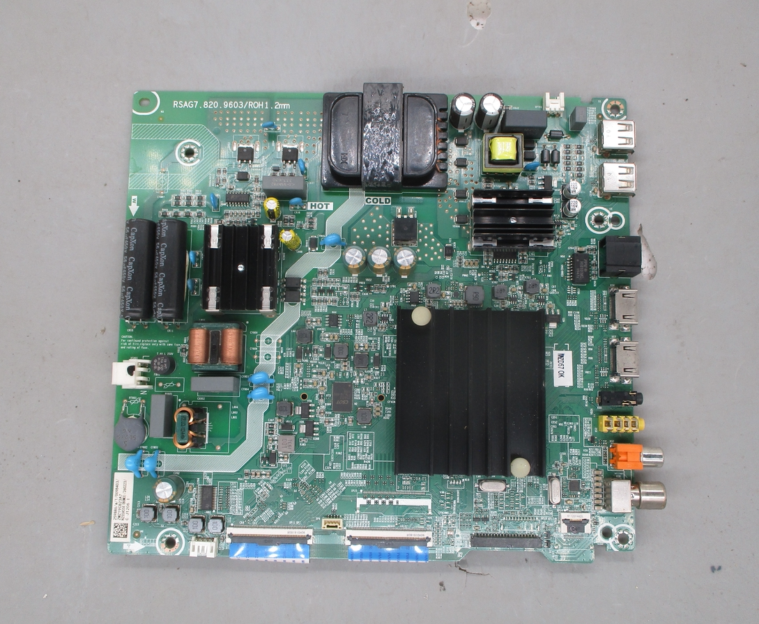 海信HZ55A55E(BOM3)260223主板RSAG7.820.9603 屏HD550X1U83-T0K1