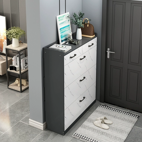 Ультра -типичный шкаф для обуви все -ин