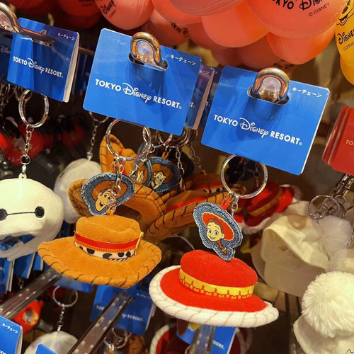 日本 Disney迪士尼 玩具总动员胡迪翠丝迷你帽子造型钥匙扣挂件