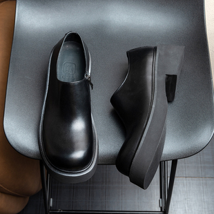小众高级感暗黑休闲单鞋 英伦风宽大头皮鞋 男真皮6cm增高厚底鞋