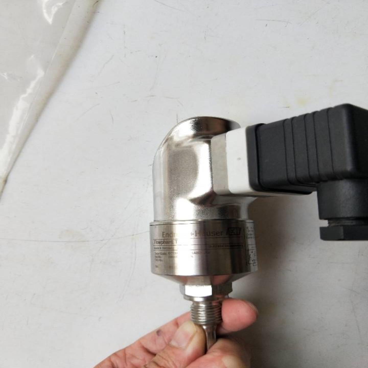 配件全新正品 E+H DTT31-A2A111AB2CAB 实物拍摄 现货无包装议价