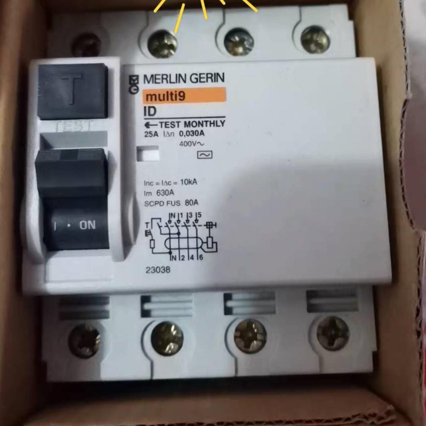 配件进口施耐德漏电开关multi9 ID4P25A40A梅兰日兰库存议价