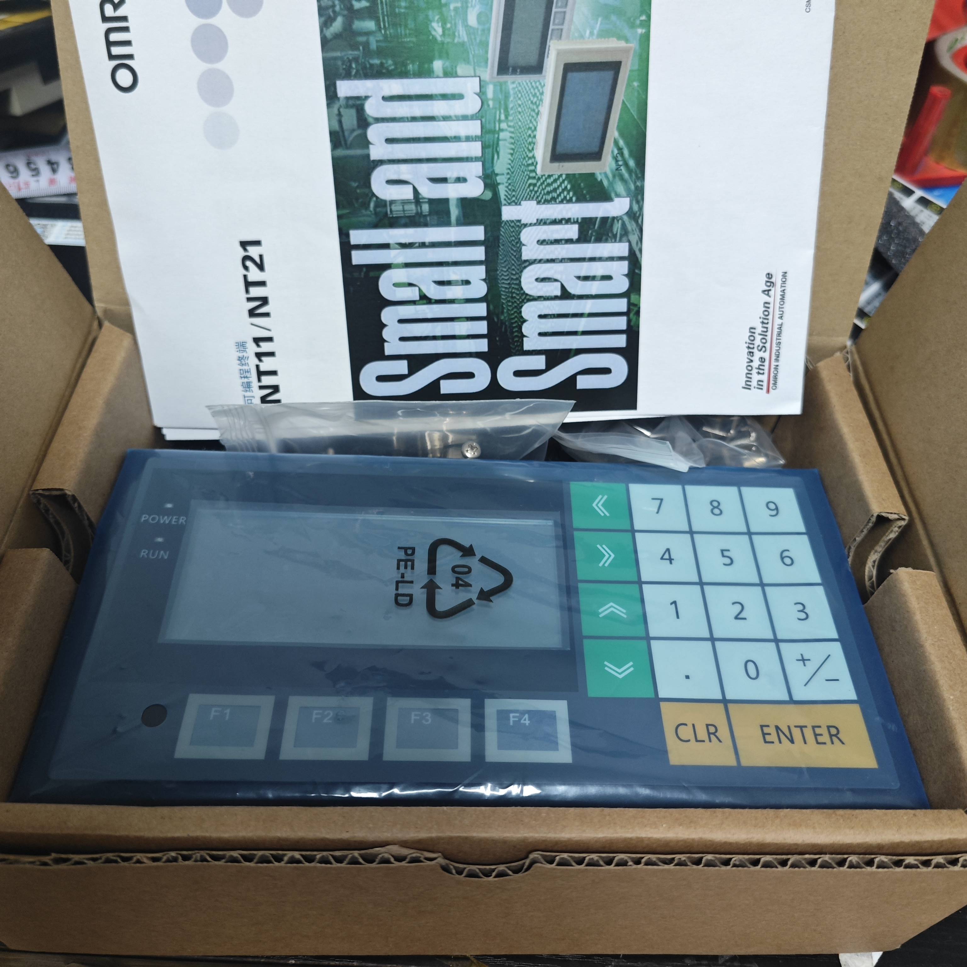 配件欧姆龙触摸屏NT11S-SF121B现货出售欢迎咨询议价