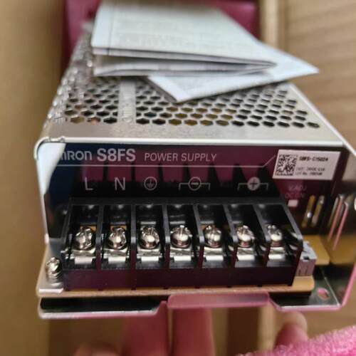 配件S8FS-C15024    全新开关电源议价
