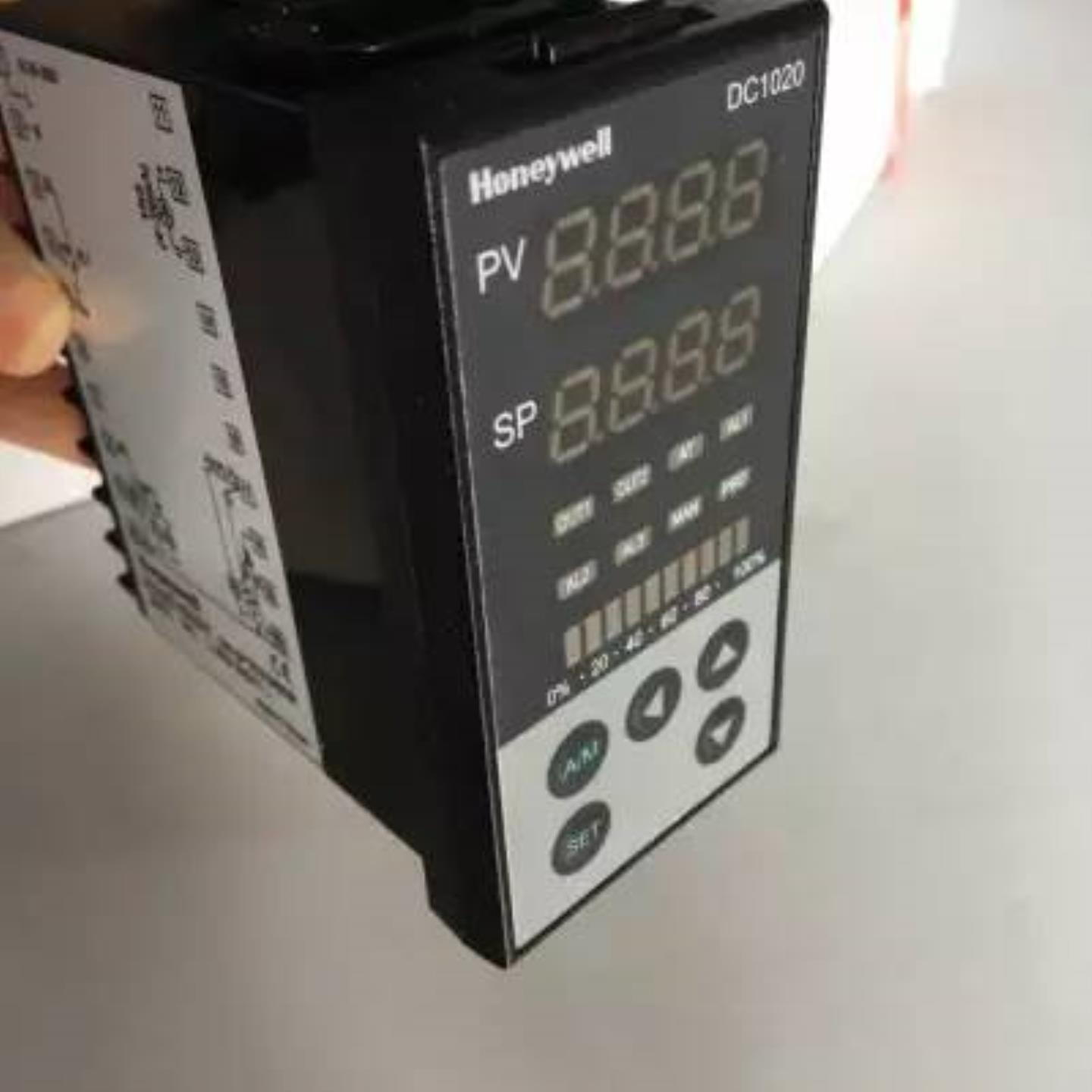 配件UDC2500-EB-0000-100-000000-E0-0通讯霍尼韦尔控制器议价