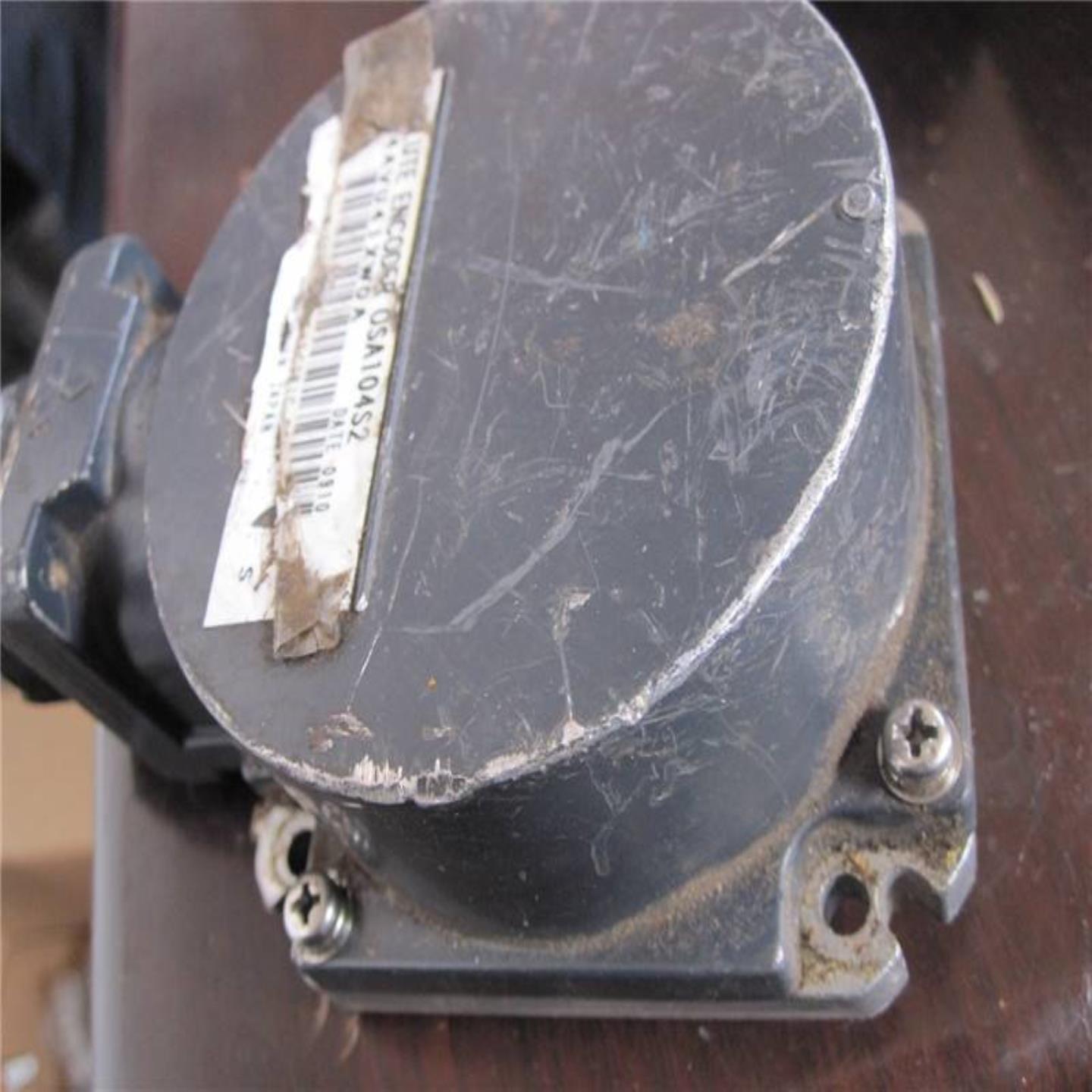 配件三菱伺服编码器OSA104S2议价