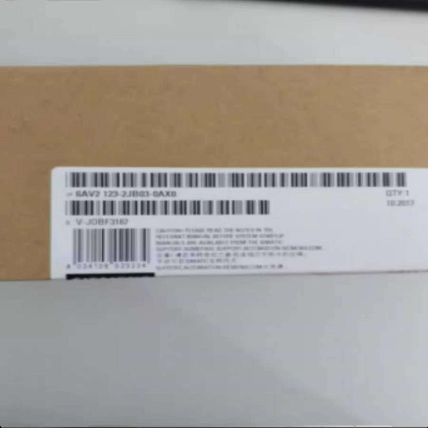 配件6AV2124 6AV2 124-0GC010JC010MC010QC020UC02-0AX00AX1议价