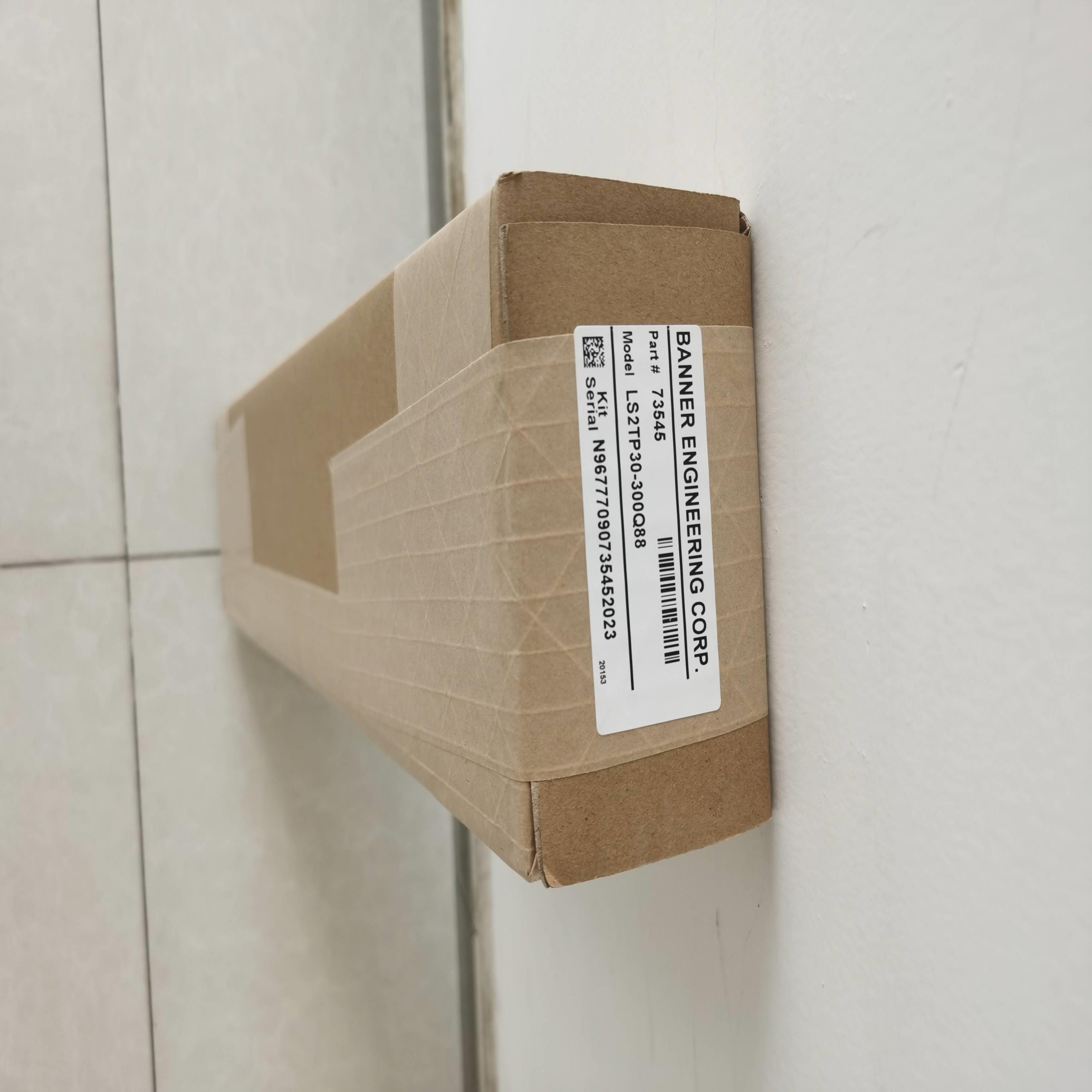 配件BANNER LS2TP30-300Q88邦纳光栅LS2E30-300Q8+LS2TR议价