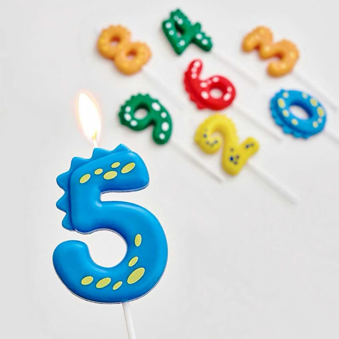恐龙数字蜡烛生日蛋糕插件拍照