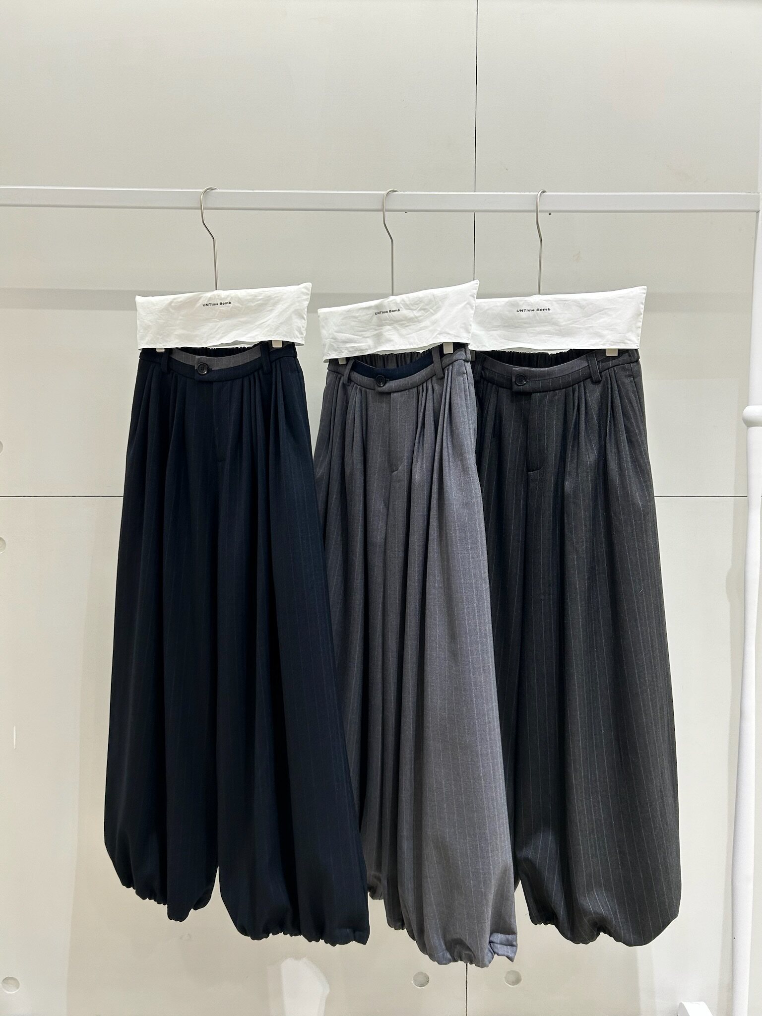 Fleece Lined Wide Leg Pants for Warmth & Vintage Style - Taobao product photo 4