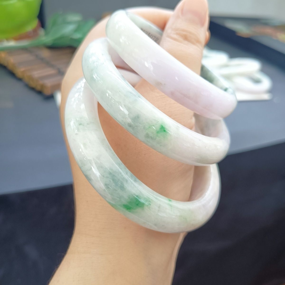 【顺丰包邮】翡翠A货手镯细糯种水紫底蓝花飘阳绿正圈玉石手镯圈