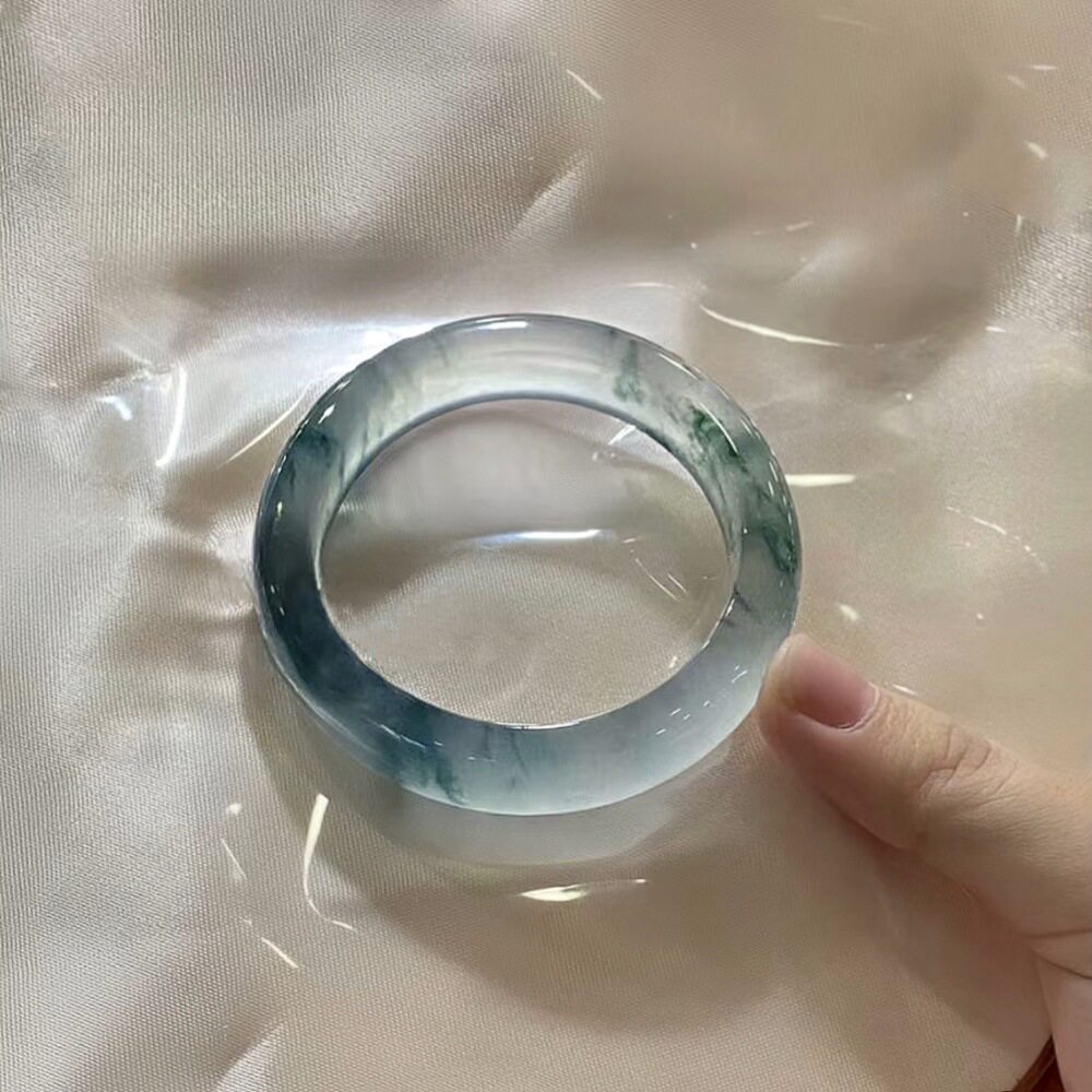缅甸翡翠手镯冰种蓝飘花女天然玉石正圈天山翠圆条阳绿玻璃种
