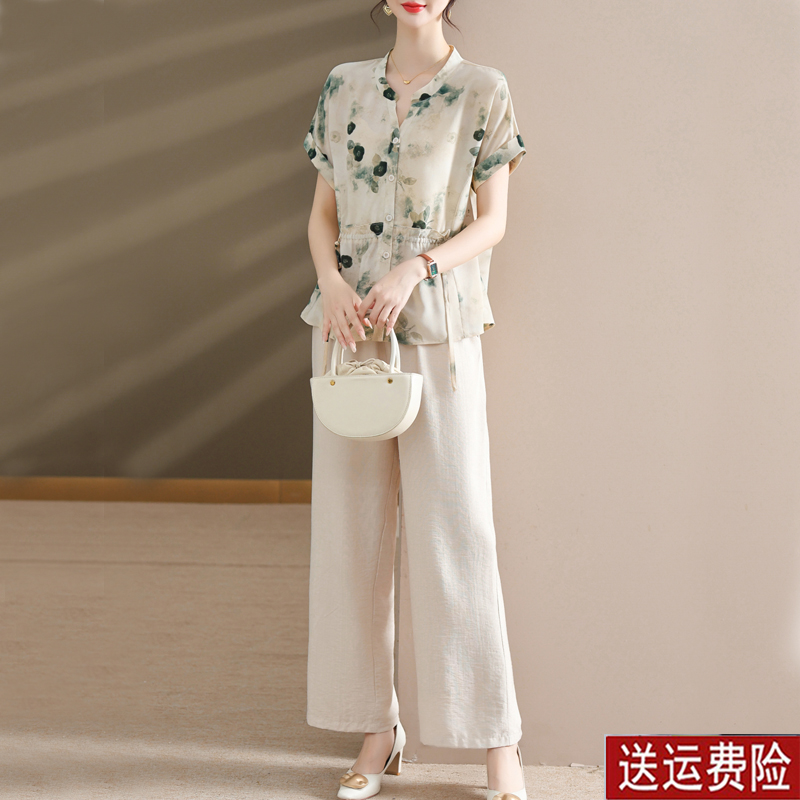 妈妈夏装套装洋气时尚上衣收腰显瘦中老年女装夏天短袖衬衫两件套