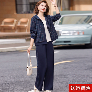 中年妈妈五十多岁洋气套装春装运动服两件套中老年女春秋大码外套