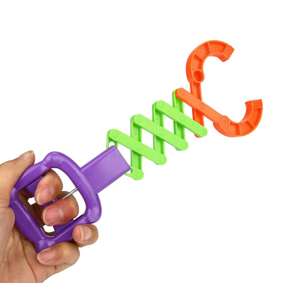 创意新奇机械伸缩手夹夹子手减压整蛊户外儿童玩具生日礼物