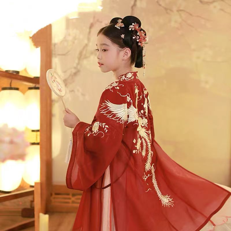 一袭汉服惊艳时光古韵自来