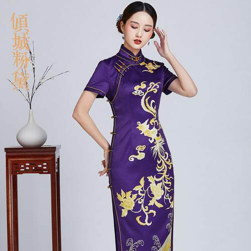 手工盘扣宴会真丝倾城粉黛