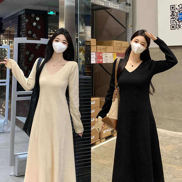 大码长袖V领德绒连衣裙春秋新款女装胖mm显瘦裙子内搭打底连衣裙