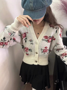 小香风玫瑰花朵V领长袖 甜美外套上衣 单排扣毛线软糯开衫 淑女修身