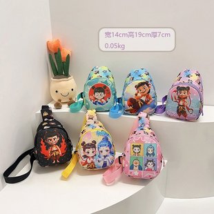 小男孩魔童哪吒胸包男童宝宝外出游轻便斜挎包女孩可爱卡通零钱包