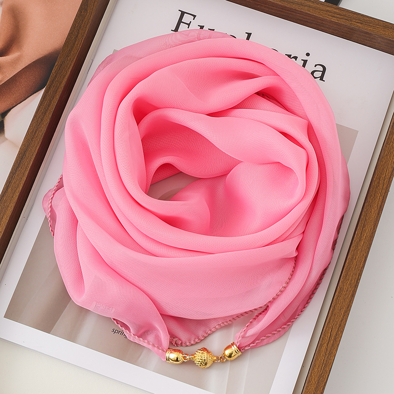 新款护颈方巾围脖女妈妈时尚韩版磁吸扣雪纺三角围巾春秋洋气丝巾