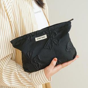 日本化妆包外出携带黑色便携大容量女高级感旅行收纳包2025内胆包