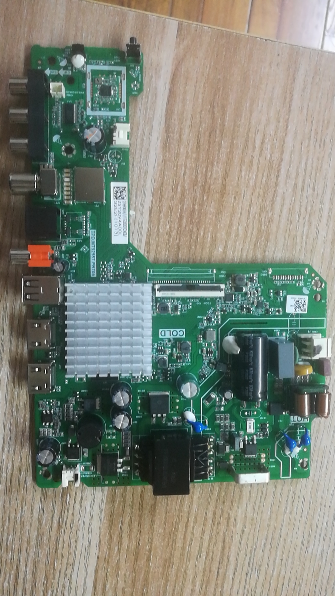 原装海信 32E2F （1013）主板 TPD.MT9255T.PB705屏HD315Y1H61-TX