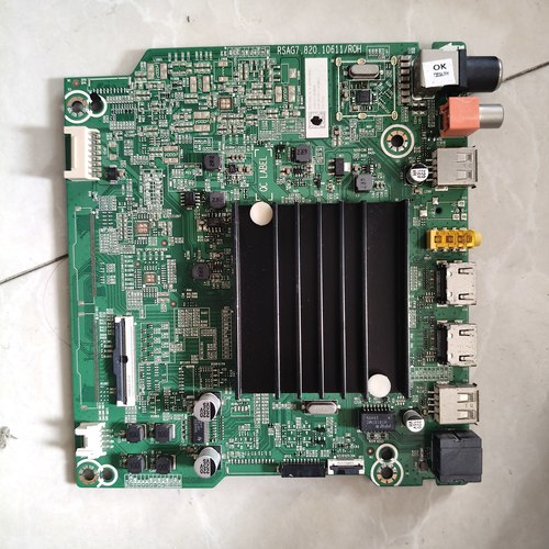 海信70E3F/287156主板RSAG7.820.10611/ROH配屏HD700Y1U41/S1