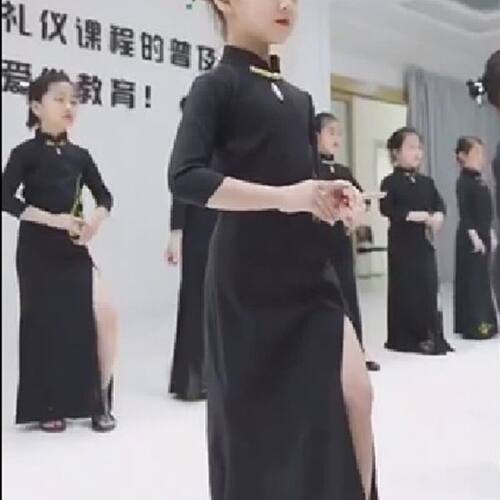 长袖长裤t台走秀礼仪少儿模特