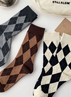 复古菱格袜子女简约中筒袜ins潮网红穿搭款纯棉秋冬季中长筒长袜