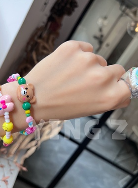 夏季网红爆款可爱小兔子串珠女生