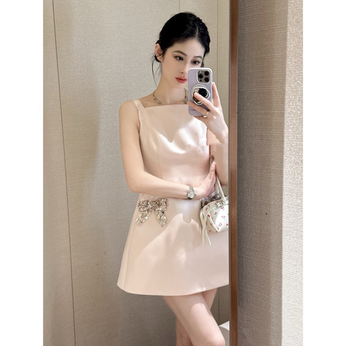 JR 专柜正品 2026春新款 赵露思同款千金甜美吊带连衣裙XSJ1L08D