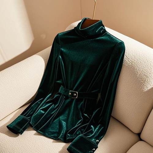 专柜撤回新款高端洋气减龄内搭打底衫绝美墨绿色高领丝绒衬衫女冬